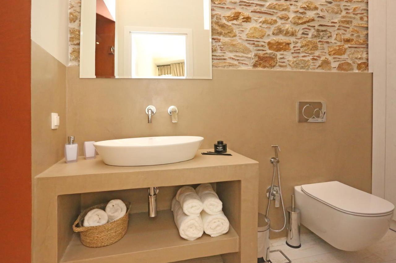 One Suite Syros Ermoupoli Bagian luar foto
